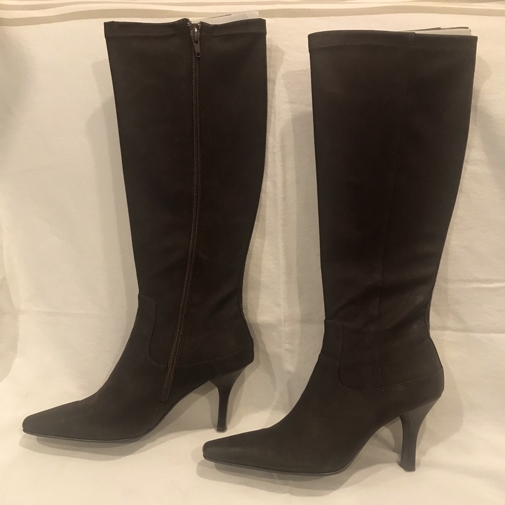 Alfani  brown suede boots size 9